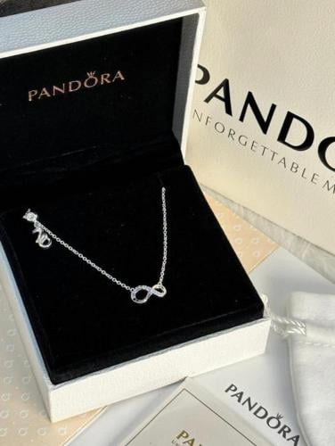 سلسال نسائي لون فضي