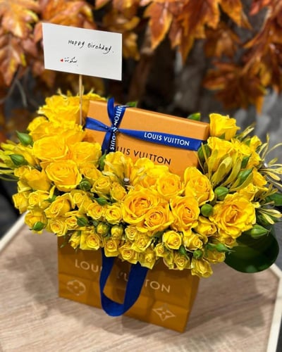 سلسال نسائي لون فضي