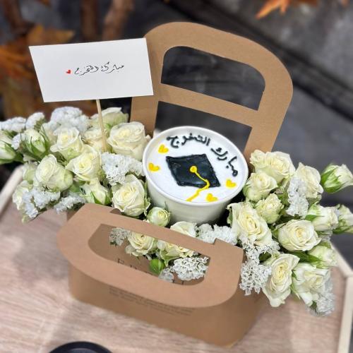 كوب كيك مع إمكانية تغيير العبارة والرسمة منسق ب مي...