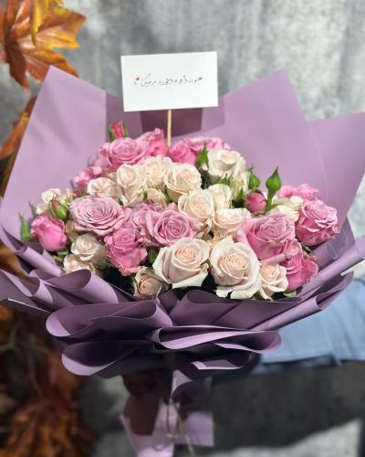 باقة ورد ميني روز عدة الوان