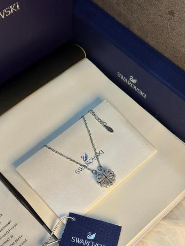 سلسال عنق نسائي