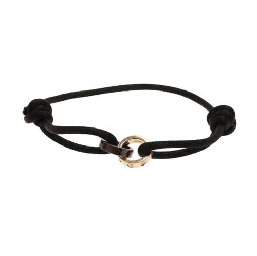 اساور كارتير