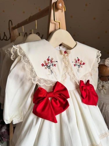 فستان بناتي انيق