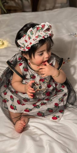 فستان شالكي بالتل الاسود المميز