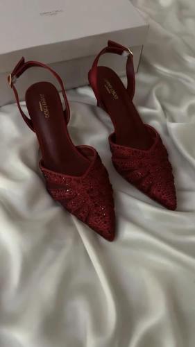 كعب Jimmy Choo