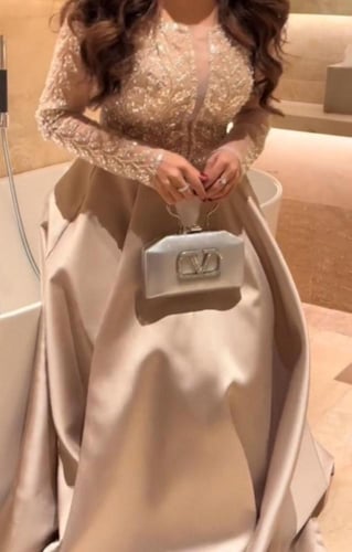 فستان سهره بخامه ميكادو تطريز راقي على الصدر 091