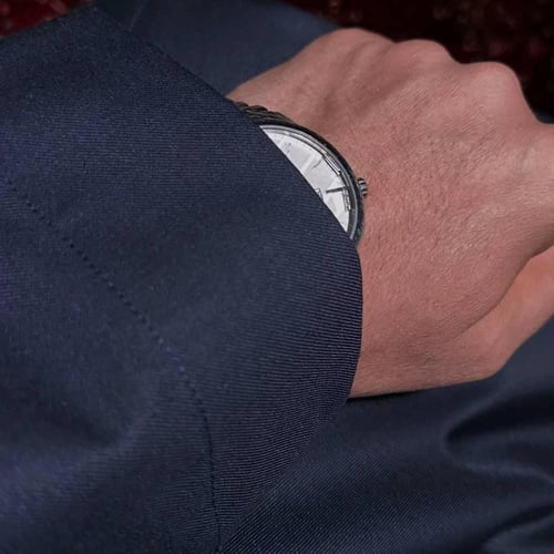 قماش كحلي ملكي شتوي - تصميم ساده بنقشه خفيفه فاخره