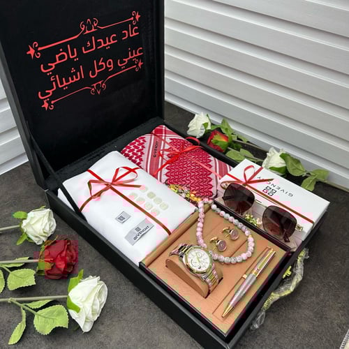 طقم العيد رجالي جفنشي قماش مع شماغ وطقم ساعه ملحقا...