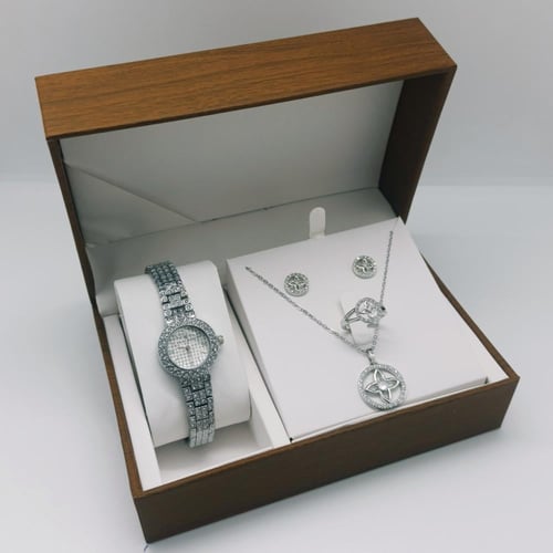 اطقم اكسسوارات نسائيه