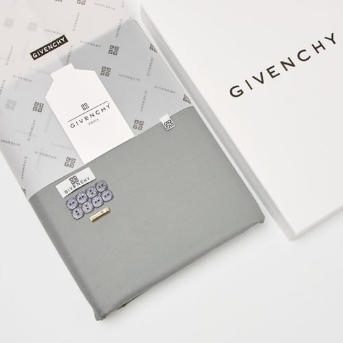 قطعة ثوب جيفنشي الفاخر - ألوان متعددة شتويه بجودة...