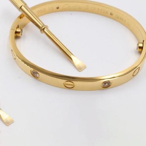 اسواره ماركة كارتير الأكثر طلبا 2025