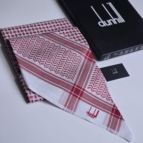 شماغ دنهل (Dunhill) - أحمر فاتح كلاسيك2026