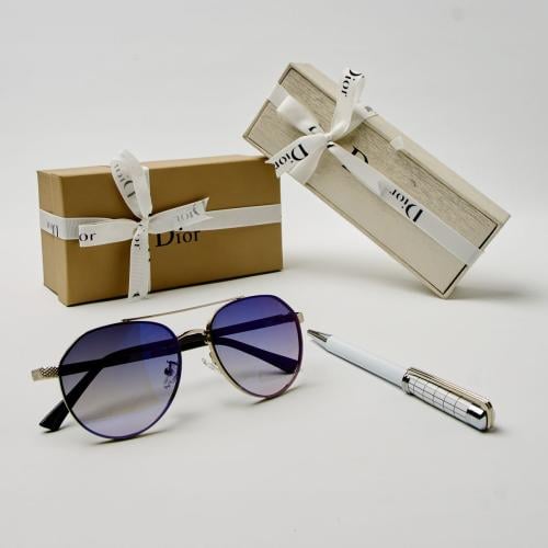 هدية التخرج طقم قلم ونظارة ديور 2025