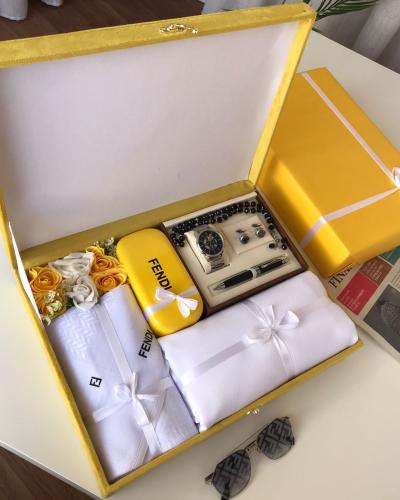 طقم رجالي ملكي