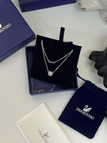 سلسال نسائي ماركه سوارفسكي