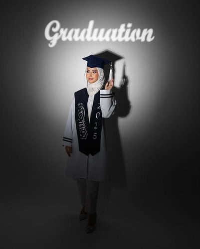 عباية تخرج طالبات جامعة