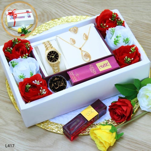 بوكس نسائي هدية العيد مع عطر مجانا