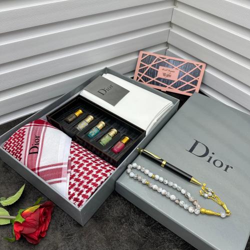 بوكس رجالي ديور هدية رمضان مع عطر مسك مميز