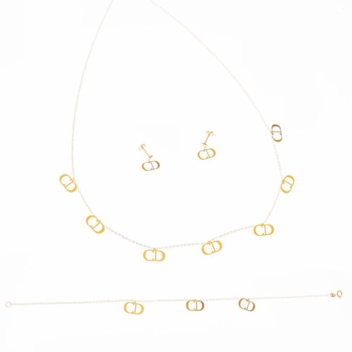 طقم ذهب صافي بتصميم CD الفاخرة