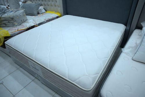 مرتبة طبية كومفورت بتقنية أمريكية، مكونة من 12 طبق...