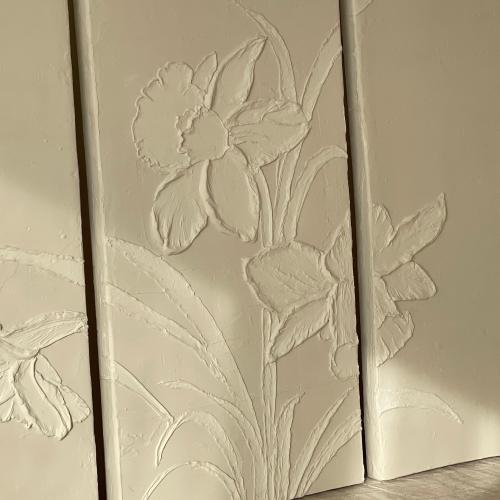 لوحة من ثلاث قطع