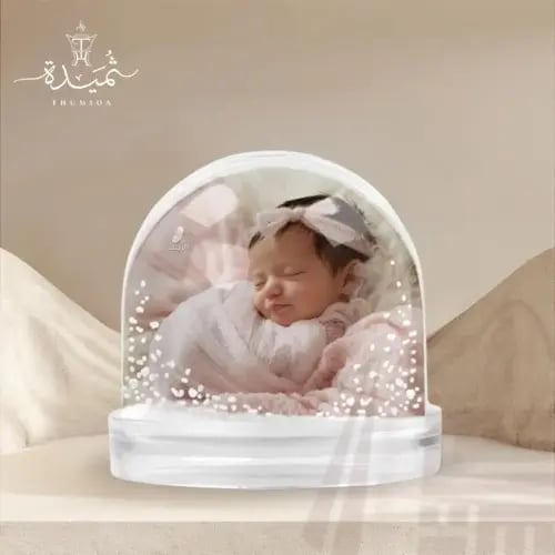 بلورة ثلج شكل كورة أبيض بتصميمك الخاص