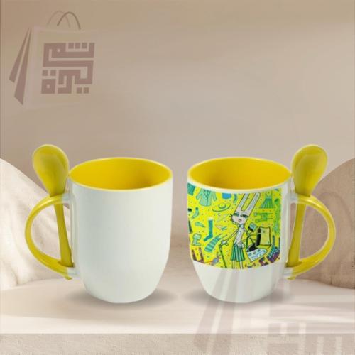 كوب ملون مع ملعقة بتصميمك الخاص