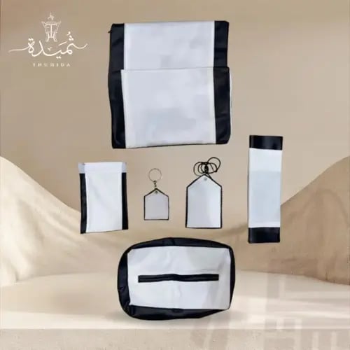 اكسسوارات سيارة وسط مخمل ابيض اطراف جلد اسود بتصمي...
