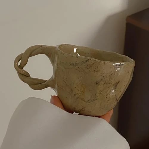 كوب ساده بممسك ظفاير