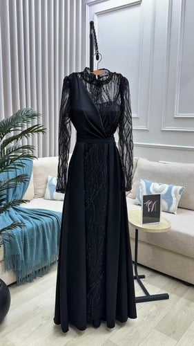 فستان سهره تفته سلا المزين بالكلفه شك