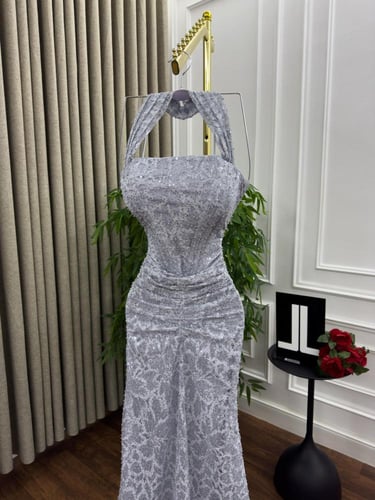 فستان سهره قصه انيقه متميزه مزينه بالكسرات