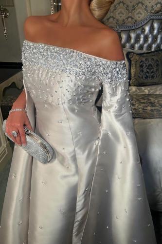 فستان سهره ميكادو المزين بالتطريز اليدوي