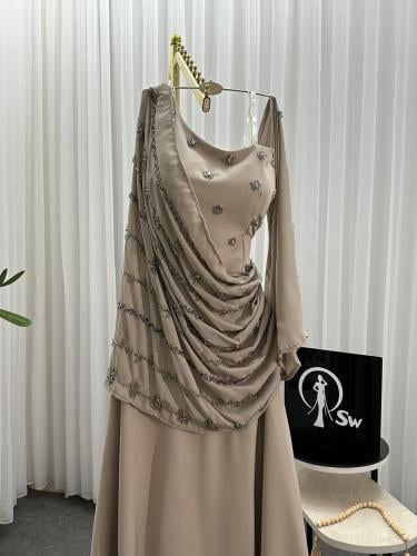 فستان باربي وشيفون جورجيت المزين بالتطريز اليدوي ع...