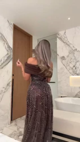 فستان سهره المزين بالكلفه الخرز