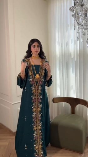 جلابيه شيفون جورجيت المزينه بالتطريز اليدوي الفخم...