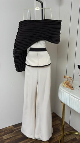 طقم بنطلون باربي المزين بالتطريز اليدوي