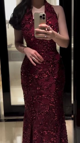 فستان سهره المزين بالتطريز