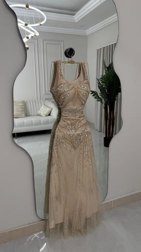 فستان سهره تل مزين بالتطريز بطانه باربي