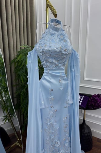 فستان سهره كلفه المزينه بالورود والتطريز وشيفون جو...