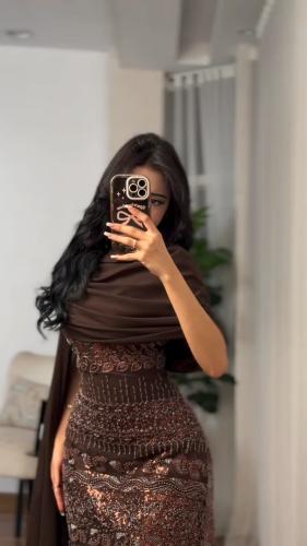 فستان سهره تل المزين بالخرز وشيفون جورجيت