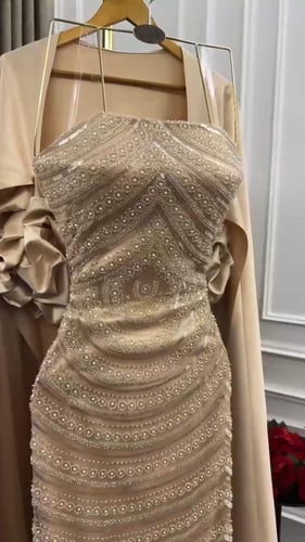 فستان سهره تل مطرز بخرز ذيل ميكادو فستان فخم ومتمي...