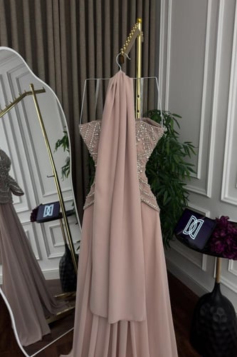 فستان سهره فخم شيفون جورجيت دبل كلوش المزين بالتطر...