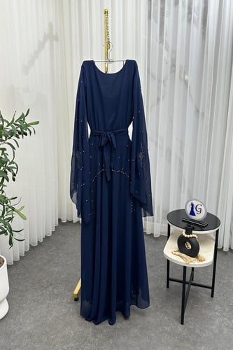 فستان شيفون جورجيت المزين بالتطريز اليدوي الانيق