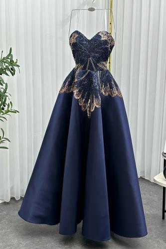 فستان سهره ميكادو دبل كلوش المزين بالكلفه المطرزه...