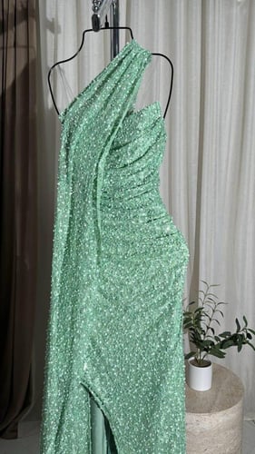 فستان سهره دانتيل مع كردانه