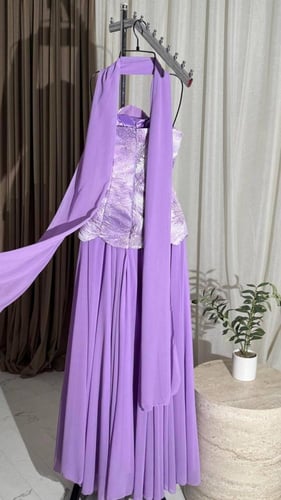 فستان سهره تور فرنسي مزين بالتطريز مع شيفون جورجيت