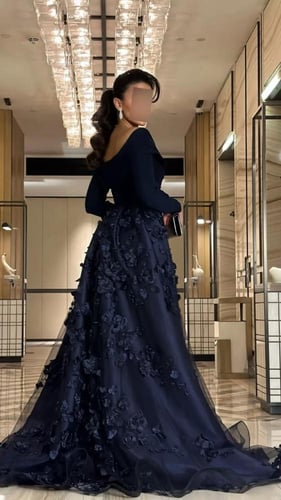 فستان سهره باربي وتفته سلا المزين بالورود