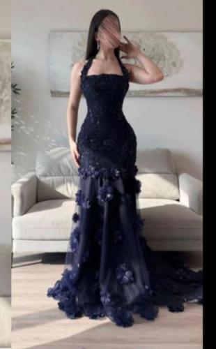 فستان سهره فخم تل المزين بالتطريز والورود البارزه