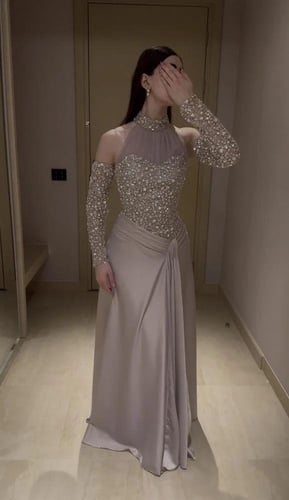 فستان تفته حرير المزين بالكلفه مطرزه