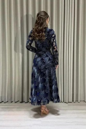 طقم قطعتين سهره المزين بالتطريز